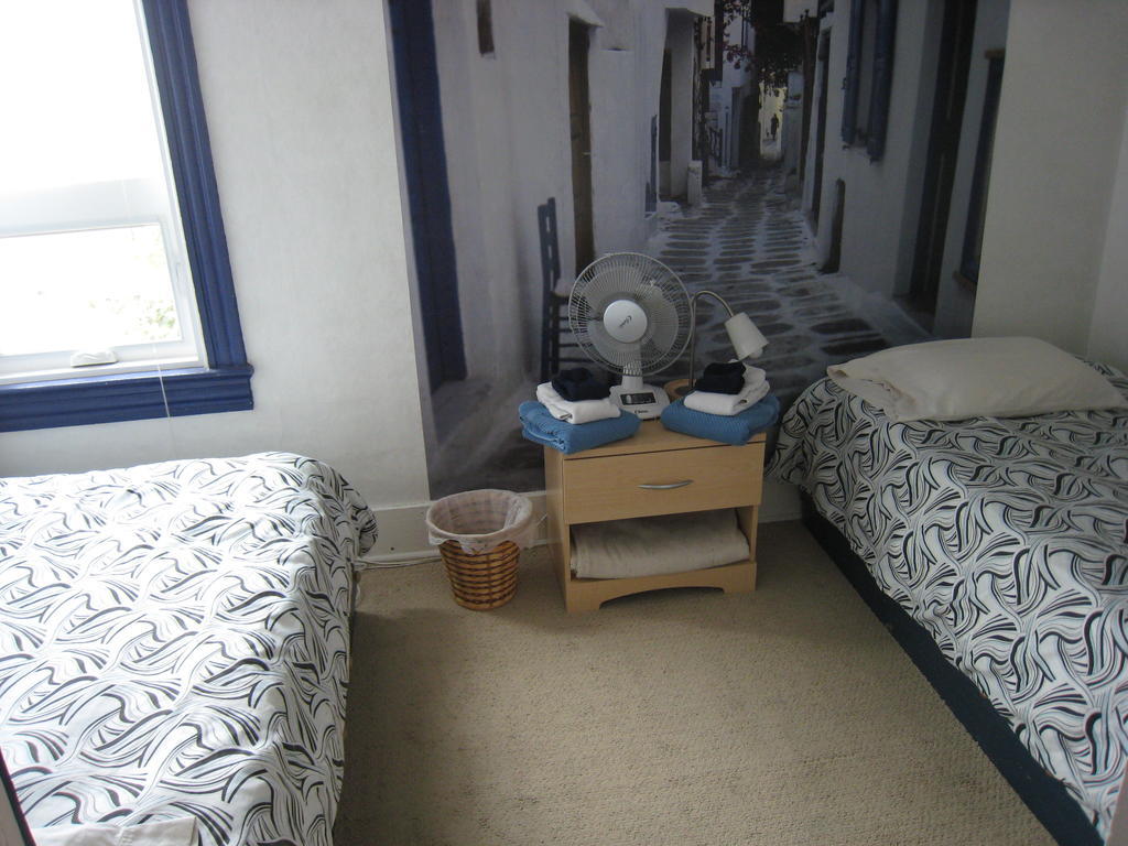 Poppi'S Guesthouse Revelstoke Quarto foto